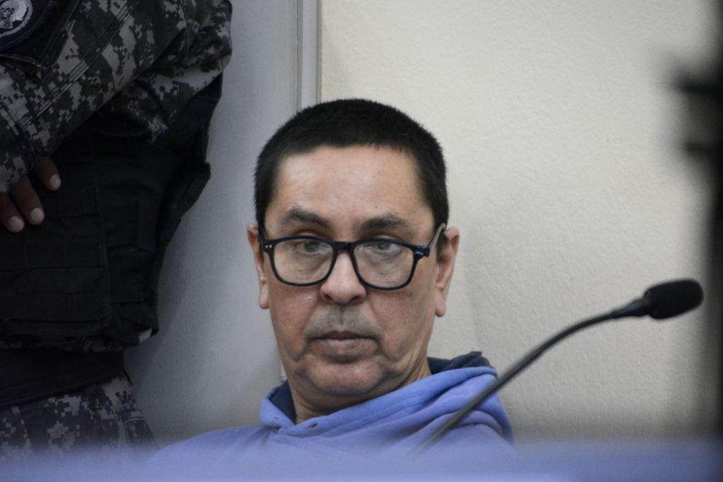 homicidio agravado de menes