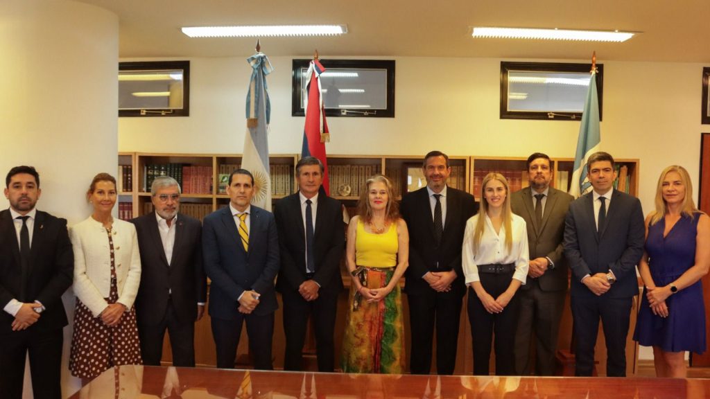 jurado de enjuiciamiento